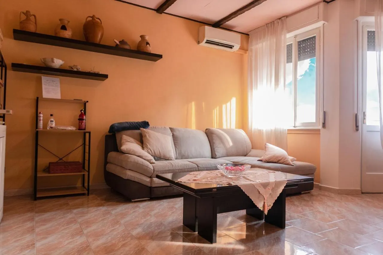 Terra Di Mezzo Apartment Castellanza Italy